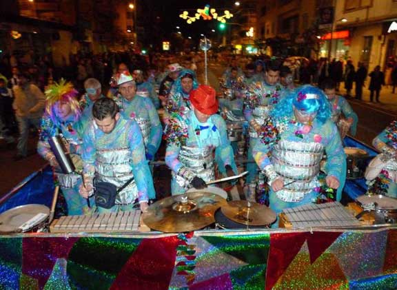 Desfile Nocturno carnaval Badajoz Carnavales Badajoz 2013